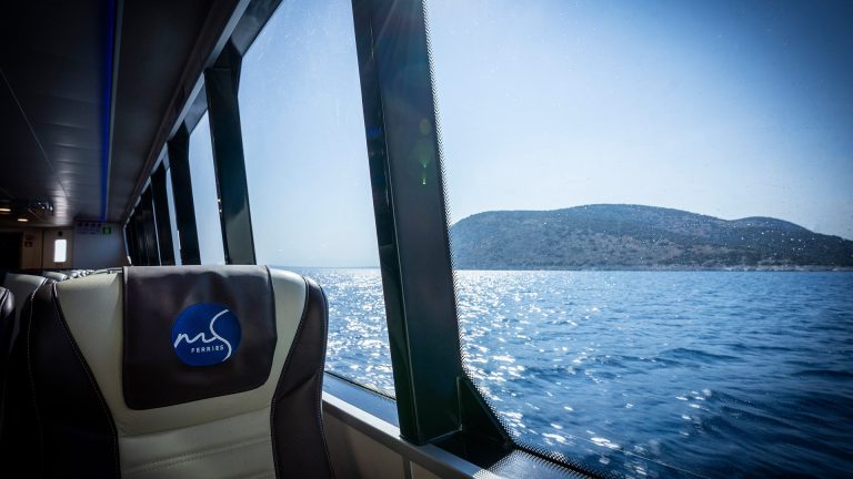 magic-sea-ferries-magic 2_0007_GVG_SPETSES_MAGIC_SEA_FERRIES_424